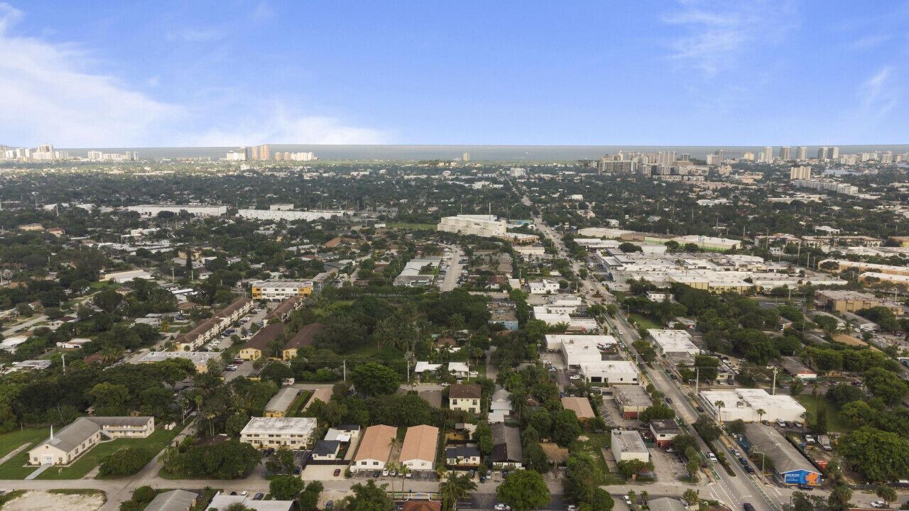 Photo of Outdoor in Middle River Terrace