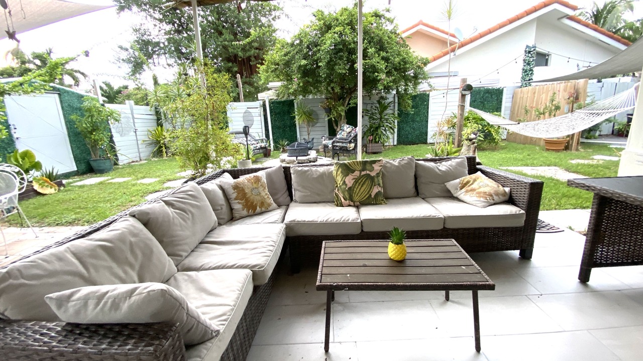 Photo of Patio Balcony in North Miami Beach