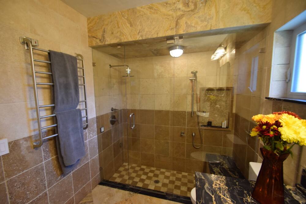 Photo of Bathroom in Boca Del Mar