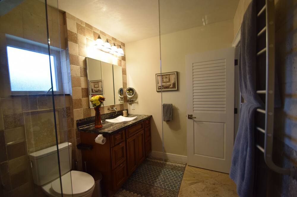 Photo of Bathroom in Boca Del Mar