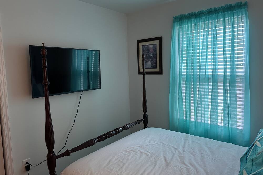Photo of Bedroom in Port Republic