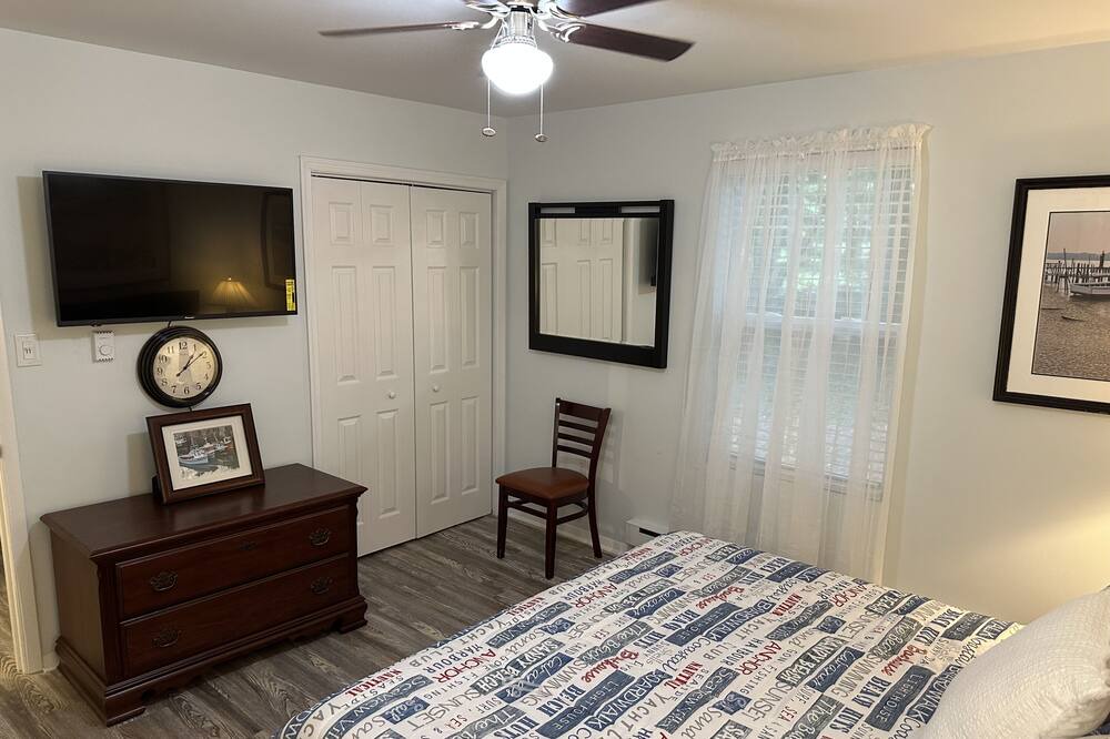 Photo of Bedroom in Port Republic