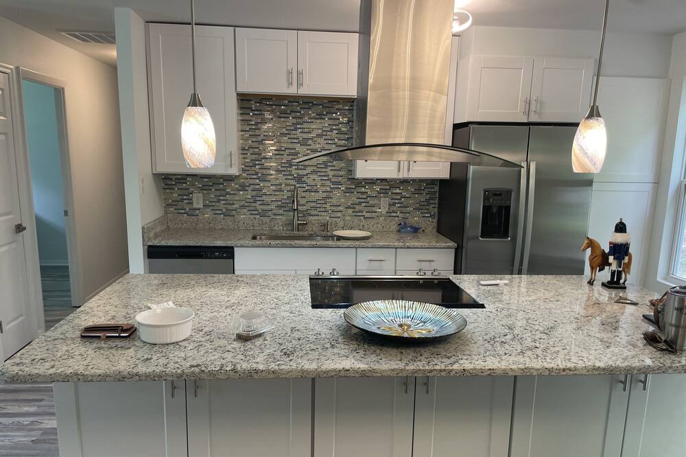 Photo of Kitchen in Port Republic