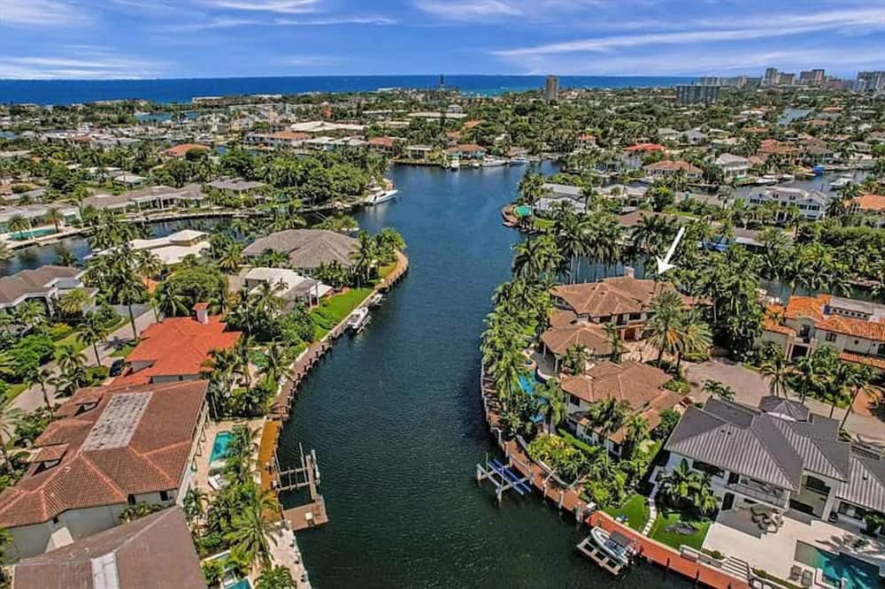 Photo of Outdoor in Lighthouse Point