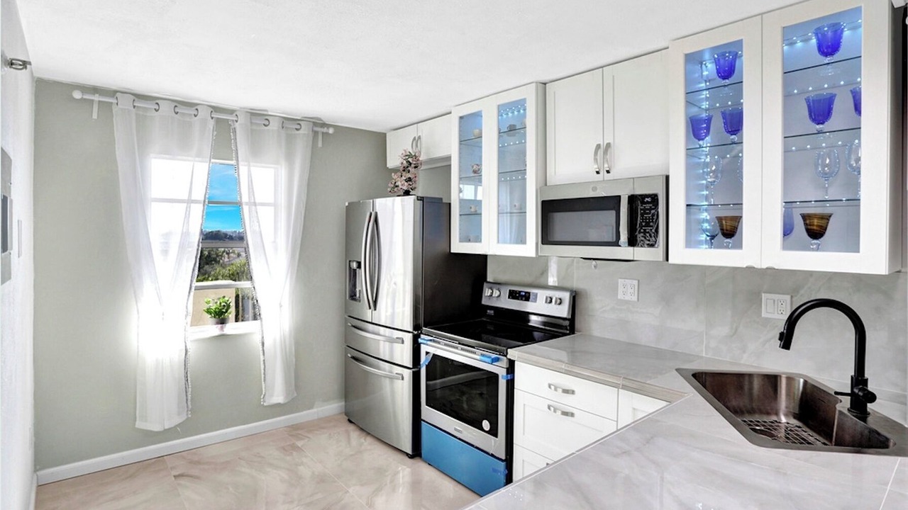 Photo of Kitchen in Inverrary