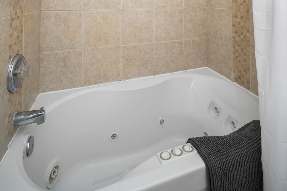 Photo of Bathroom in Chesapeake Beach