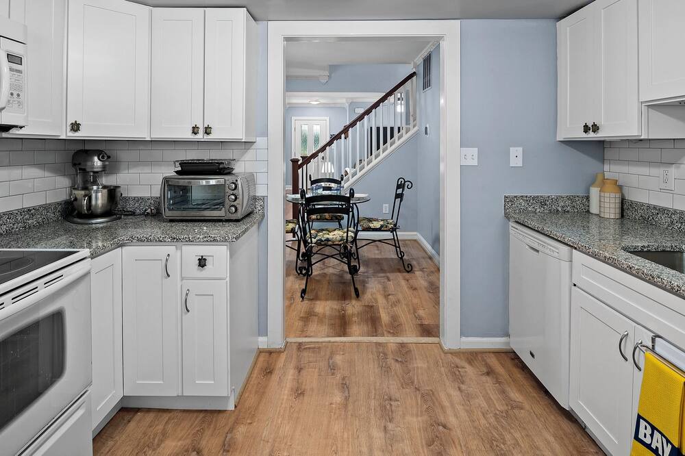 Photo of Kitchen in Chesapeake Beach