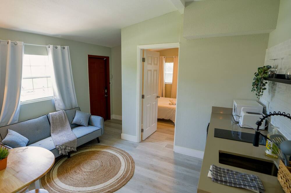 Photo of Livingroom in Pompano Beach