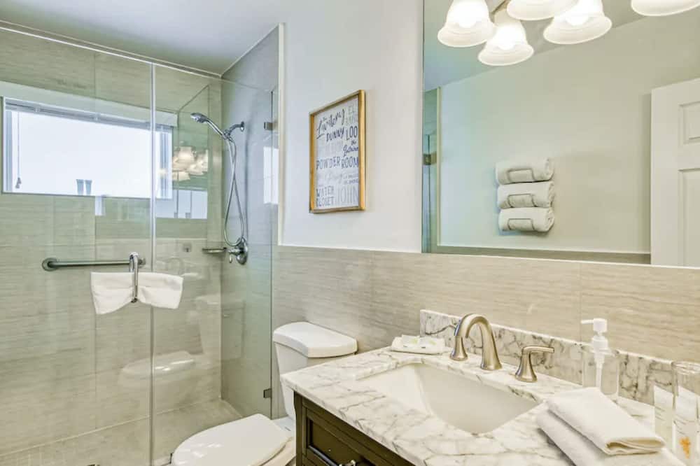 Photo of Bathroom in Margate