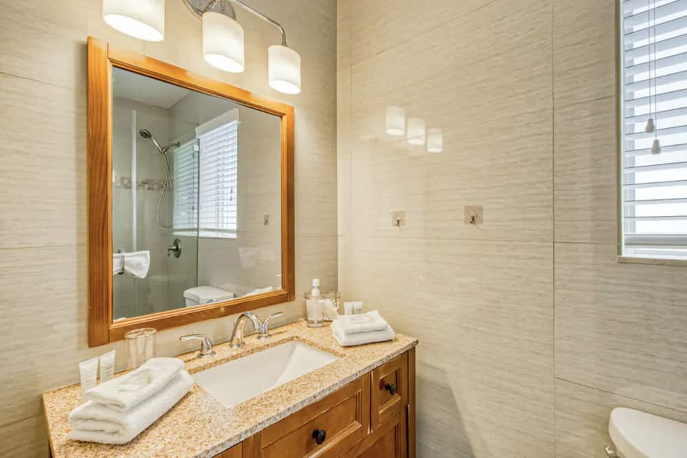 Photo of Bathroom in Margate