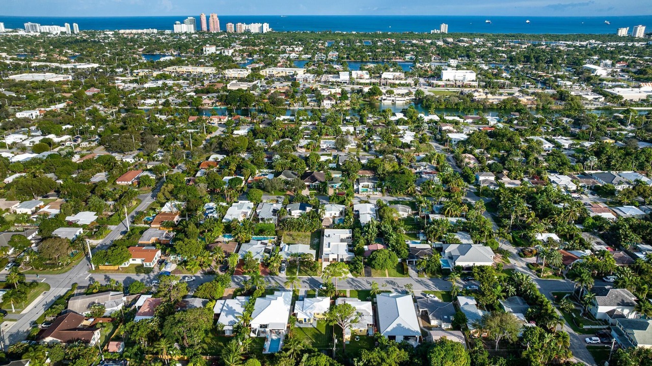 Photo of Outdoor in Poinsettia Heights