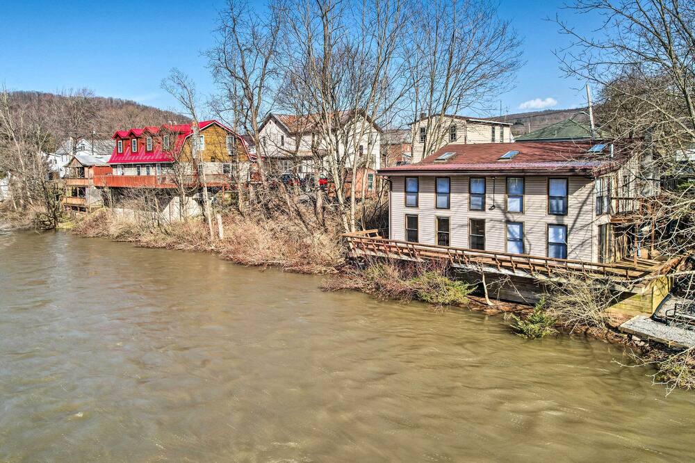 Photo of Outdoor in Friendsville