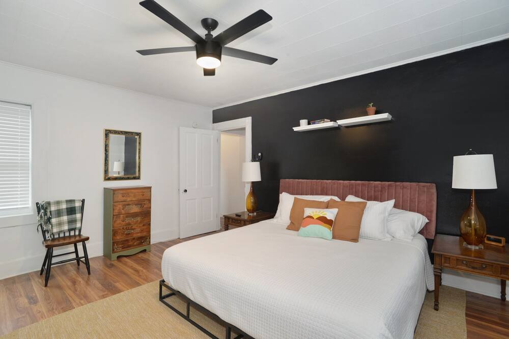 Photo of Bedroom in Sewickley