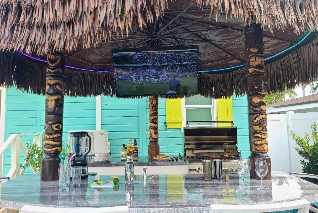 Photo of Outdoor in Middle River Terrace