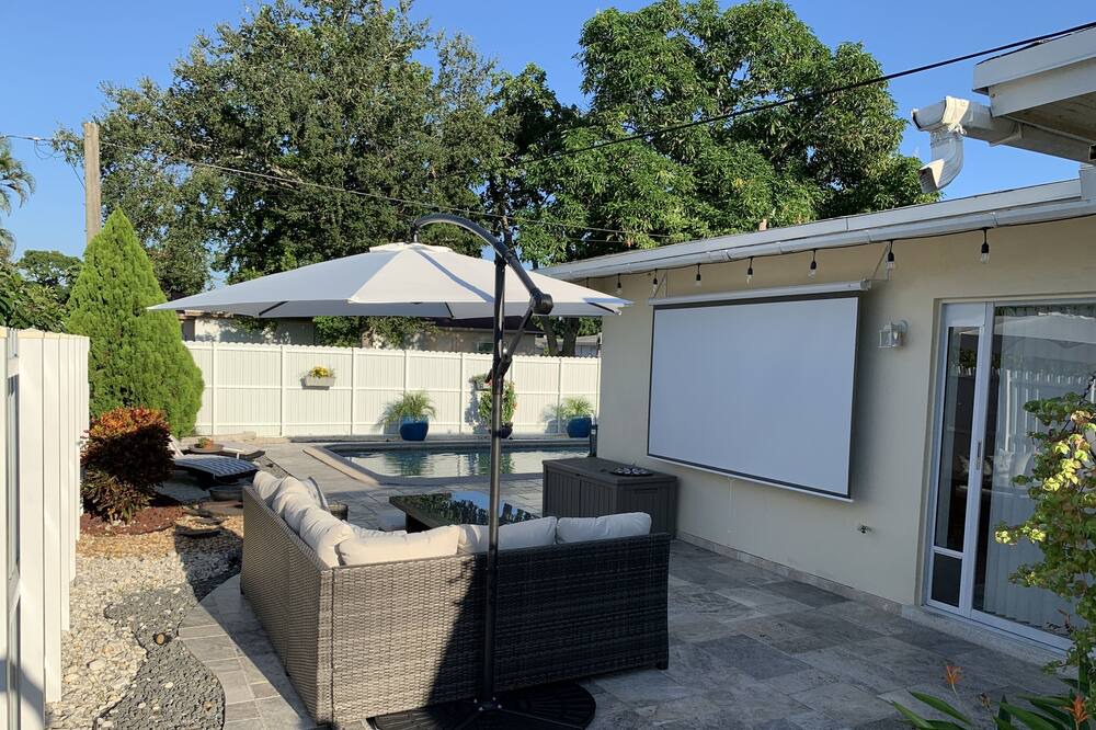 Photo of Outdoor in Boulevard Heights