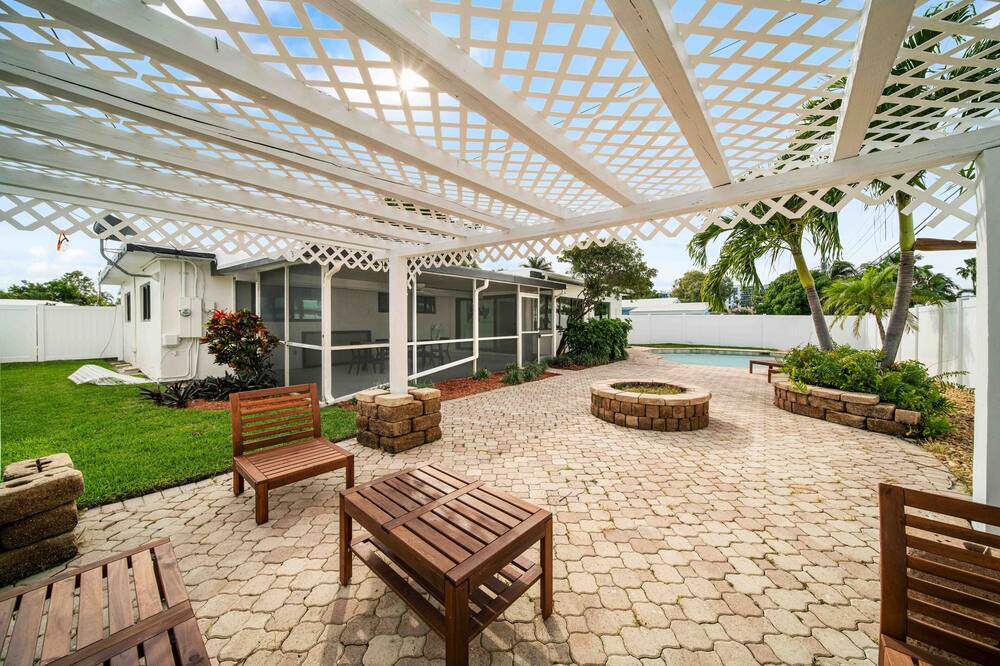 Photo of Outdoor in Bel Air
