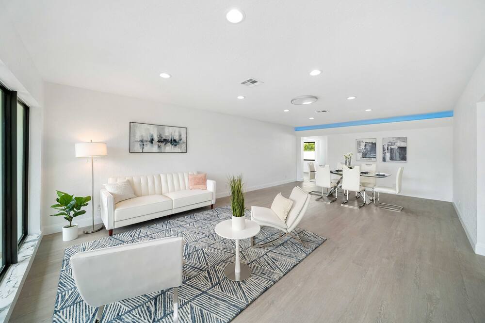 Photo of Livingroom in Bel Air