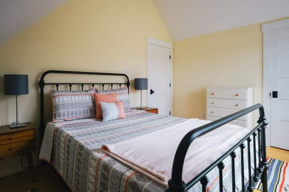 Photo of Bedroom in Town of Marbletown