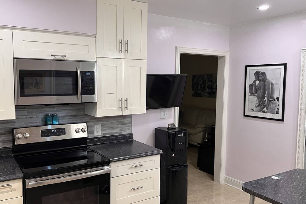Photo of Kitchen in Wilton Manors