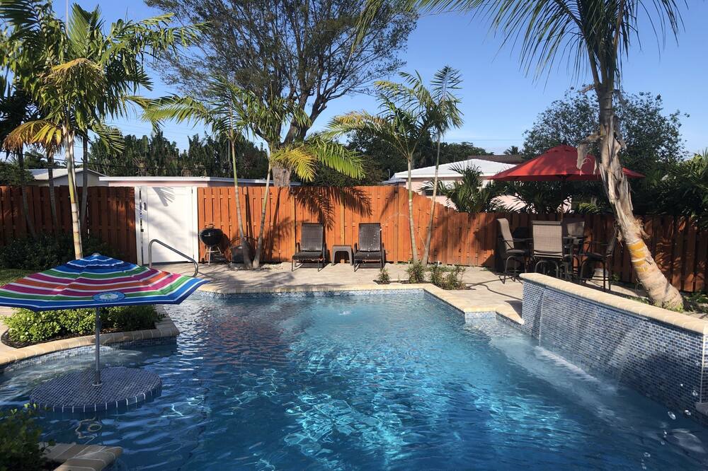 Photo of Outdoor in Wilton Manors