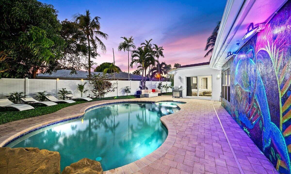 Photo of Outdoor in Dolphin Isles
