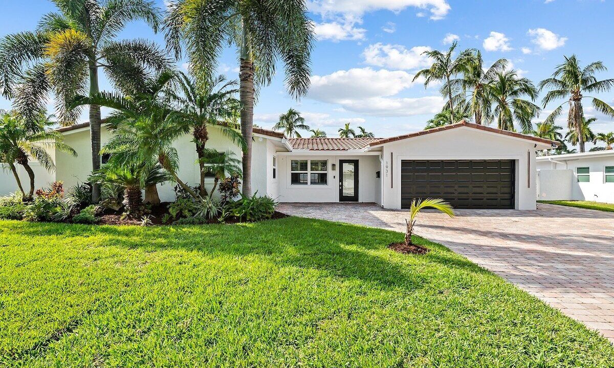 Photo of Outdoor in Dolphin Isles