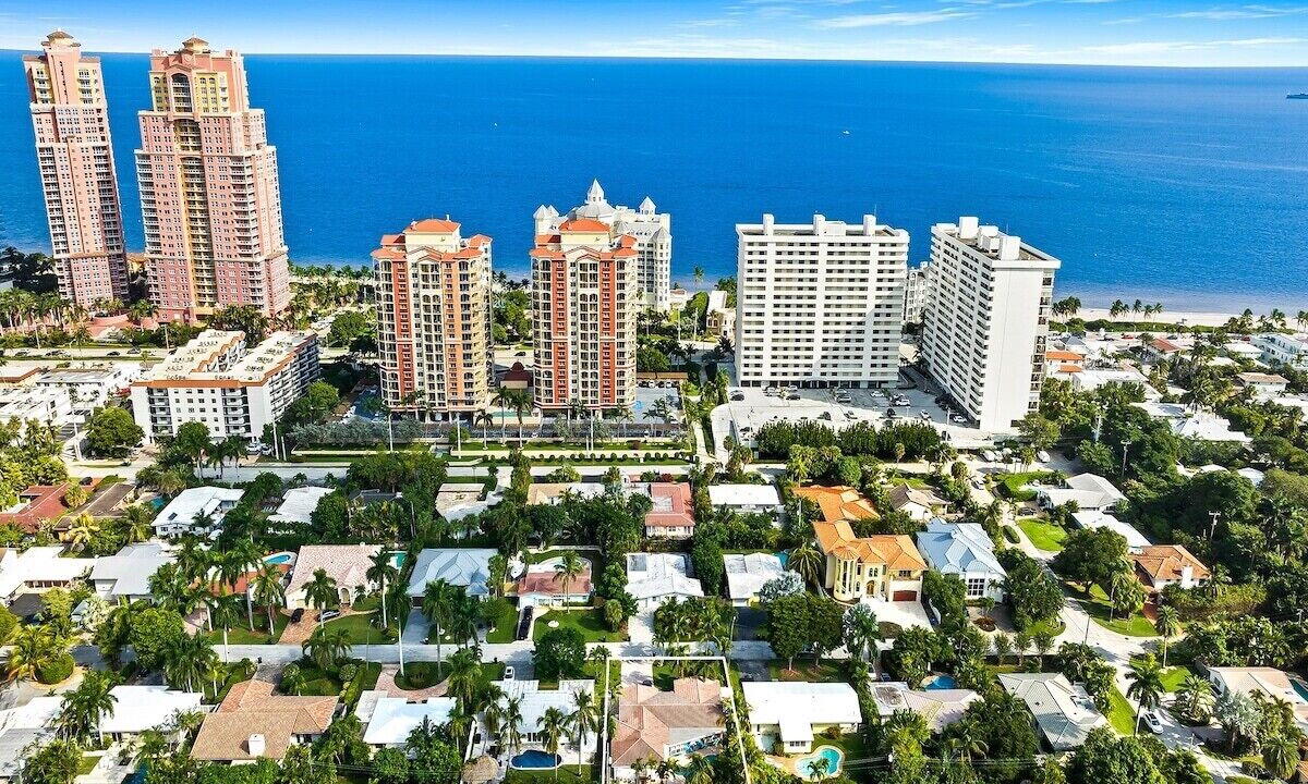 Photo of Outdoor in Dolphin Isles