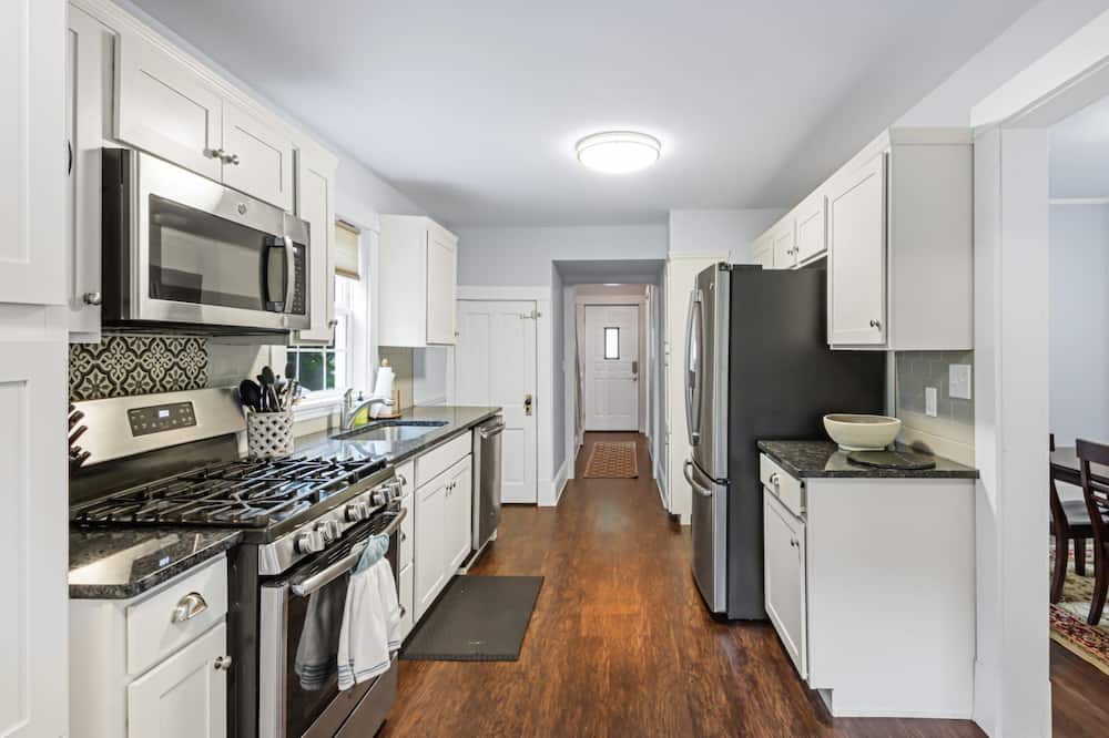 Photo of Kitchen in Willoughby