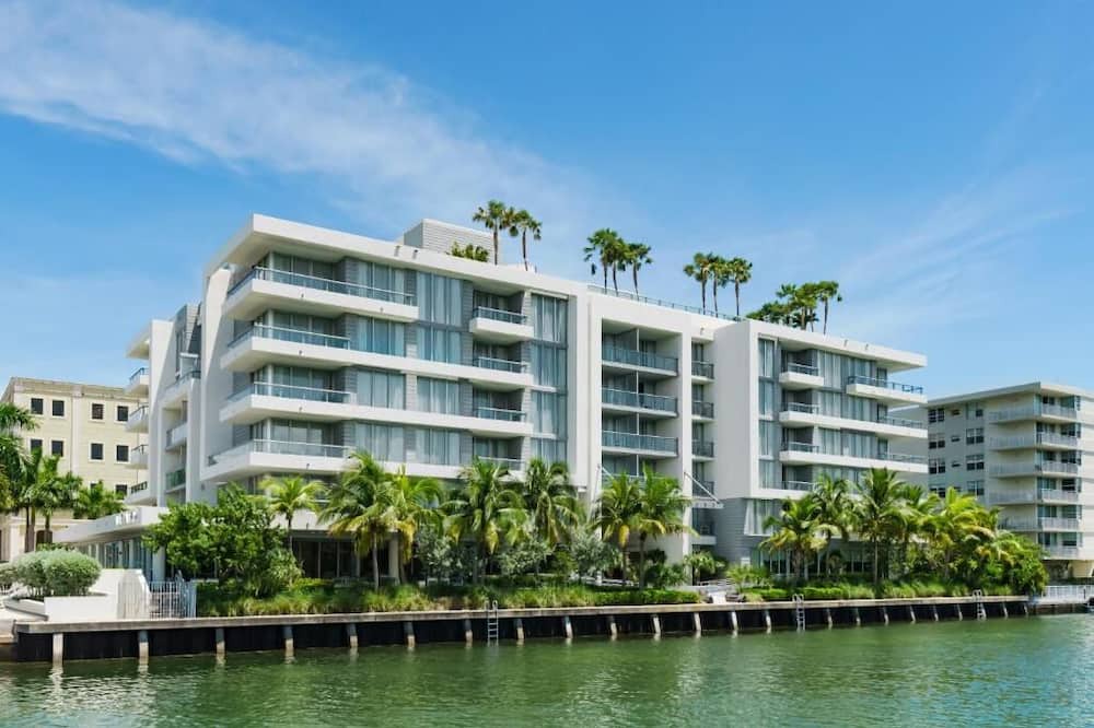 Photo of Outdoor in Bay Harbor Islands