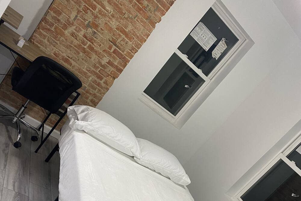 Photo of Bedroom in Dover