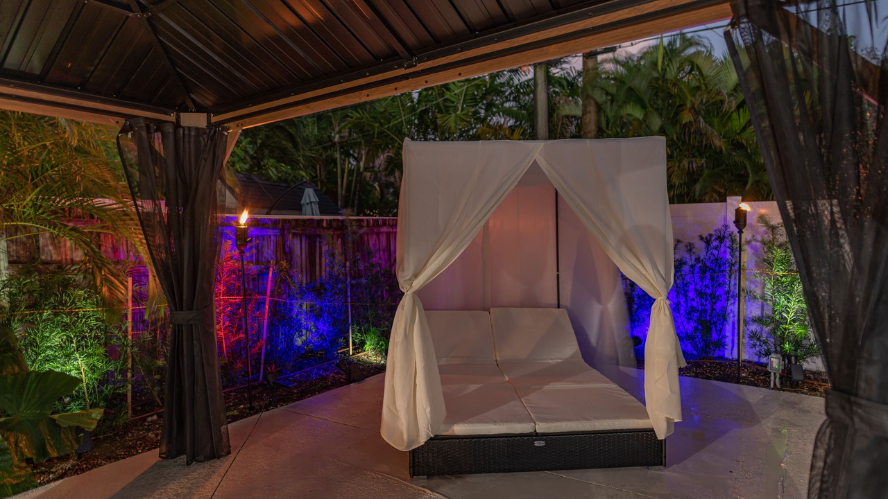 Photo of Patio Balcony in Dania Beach