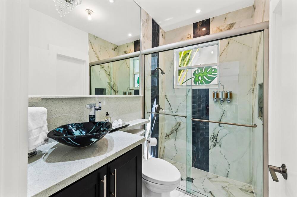 Photo of Bathroom in Tarpon River