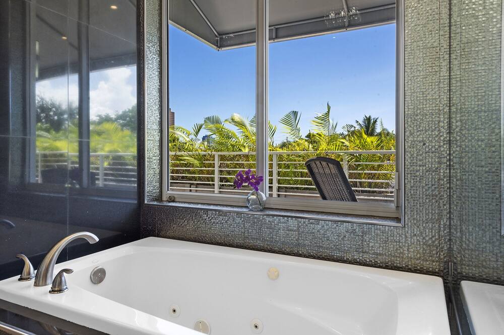 Photo of Bathroom in Tarpon River