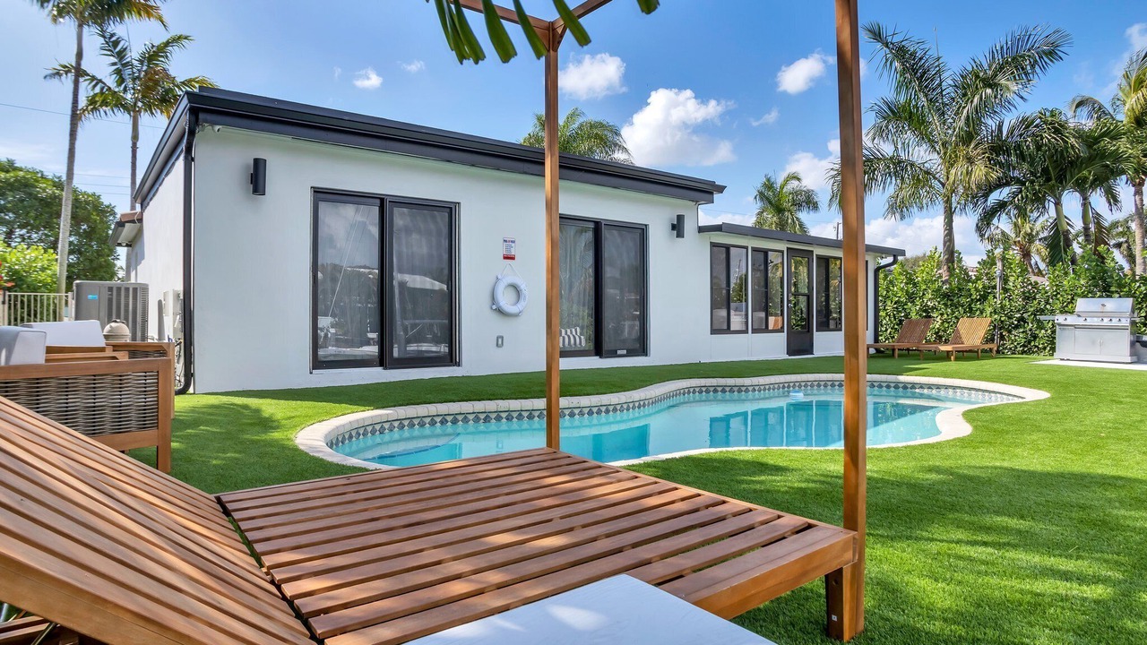 Photo of Outdoor in Citrus Isles