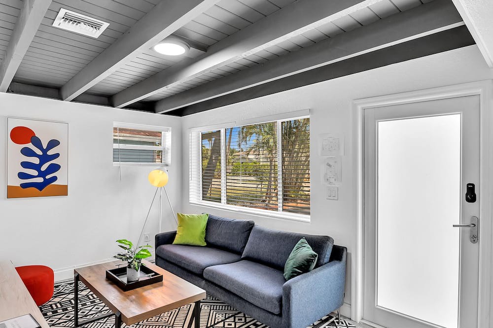 Photo of Livingroom in South Corals