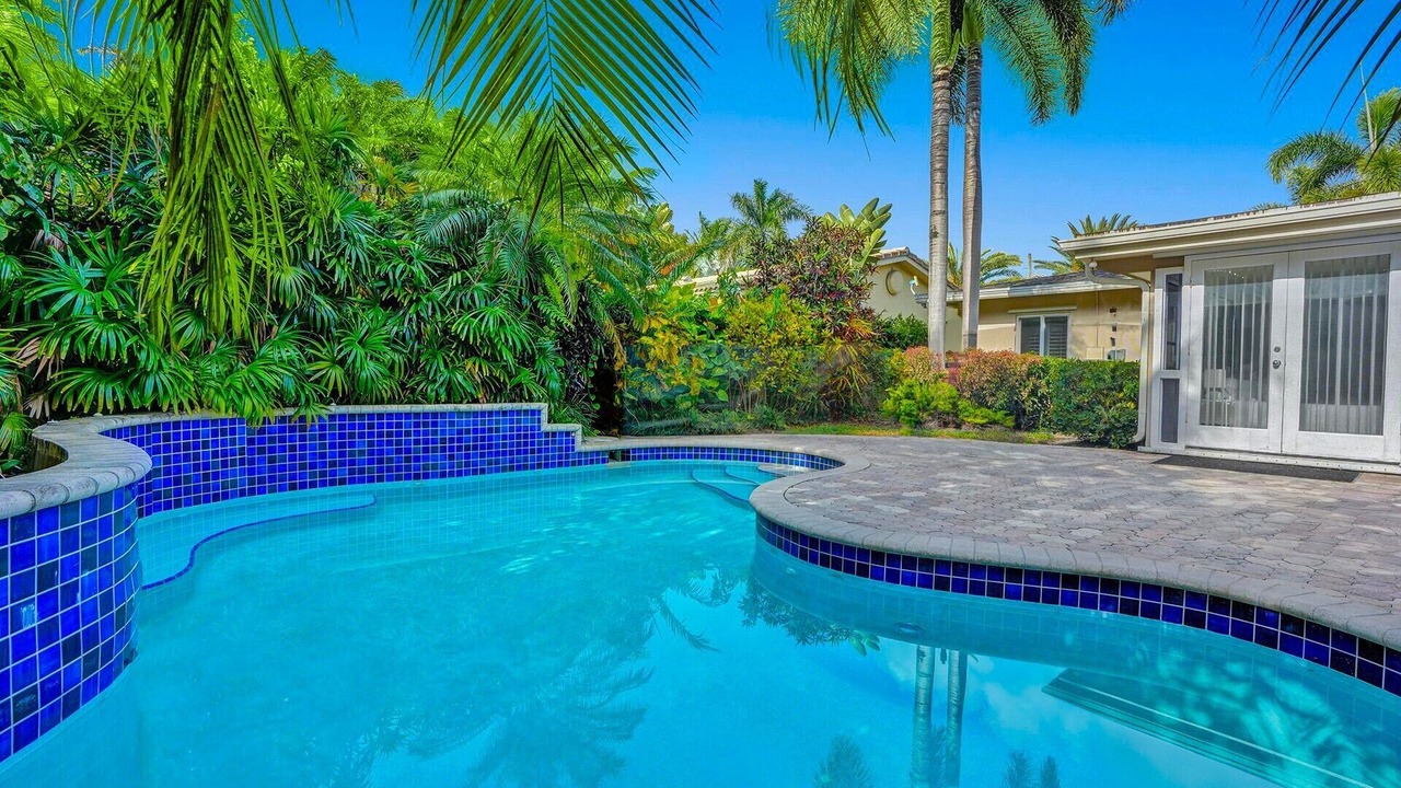 Photo of Outdoor in Hendricks and Venice Isles