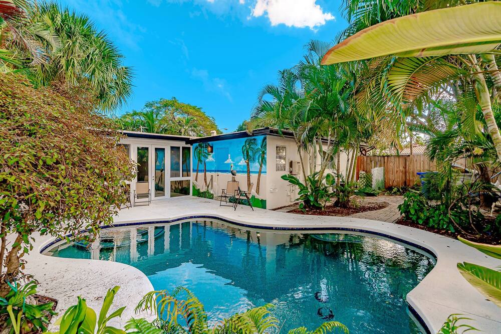 Photo of Outdoor in Cypress Point