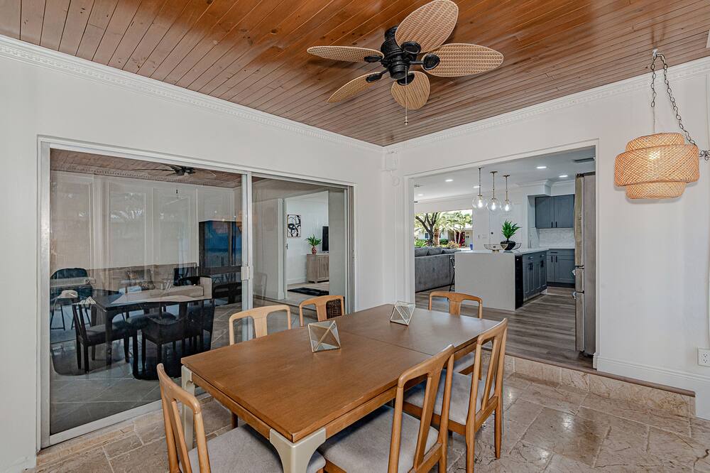 Photo of Bedroom in Cypress Point