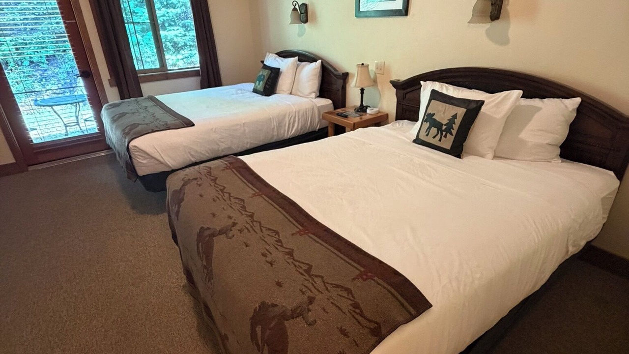 Photo of Bedroom in West Glacier