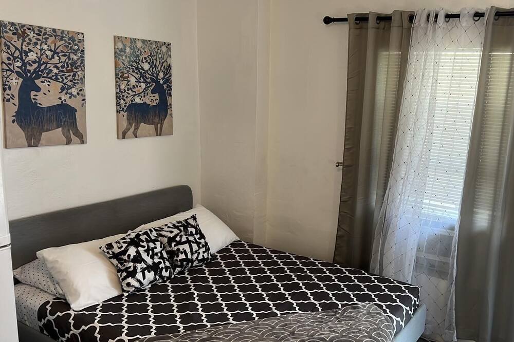 Photo of Bedroom in Parkside