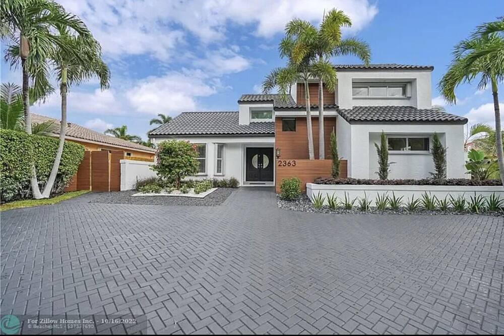 Photo of Outdoor in Pompano Isles
