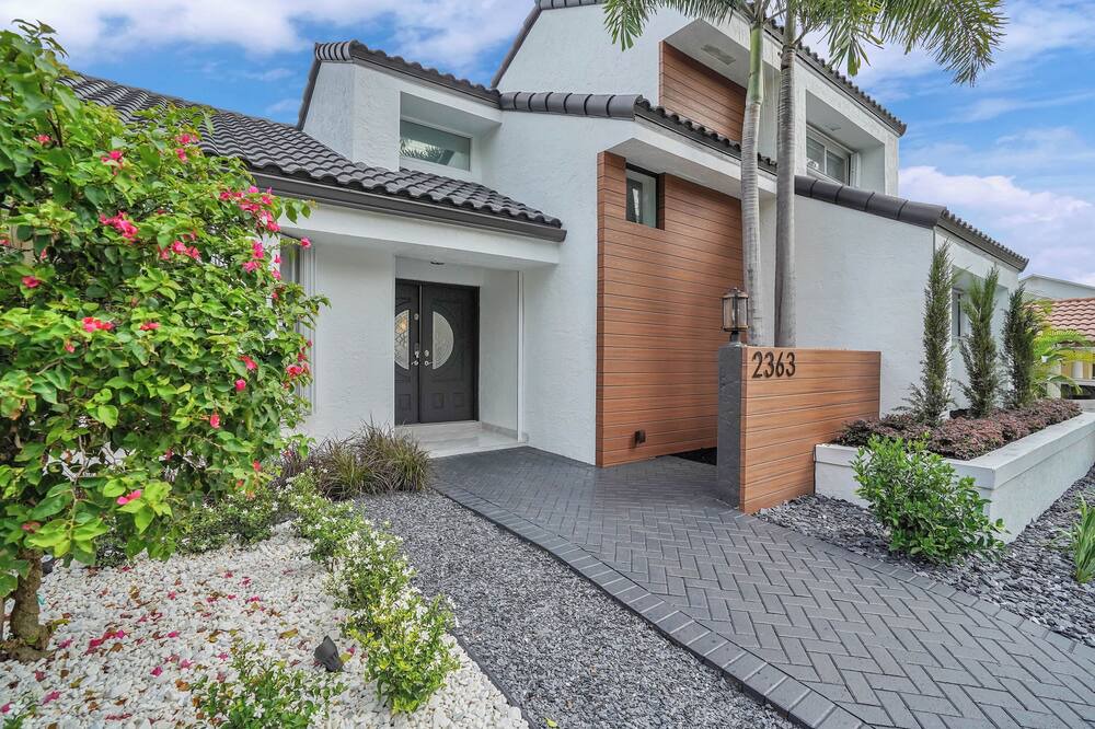 Photo of Outdoor in Pompano Isles