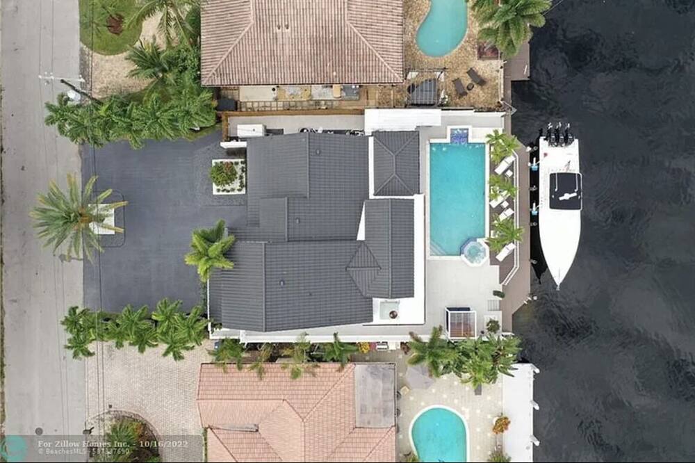 Photo of Outdoor in Pompano Isles