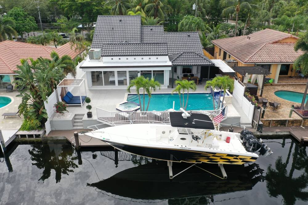 Photo of Outdoor in Pompano Isles