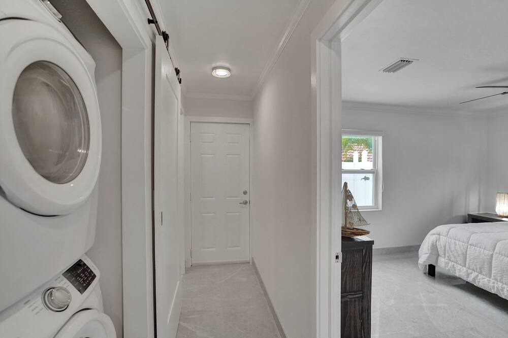 Photo of Bedroom in Pompano Isles
