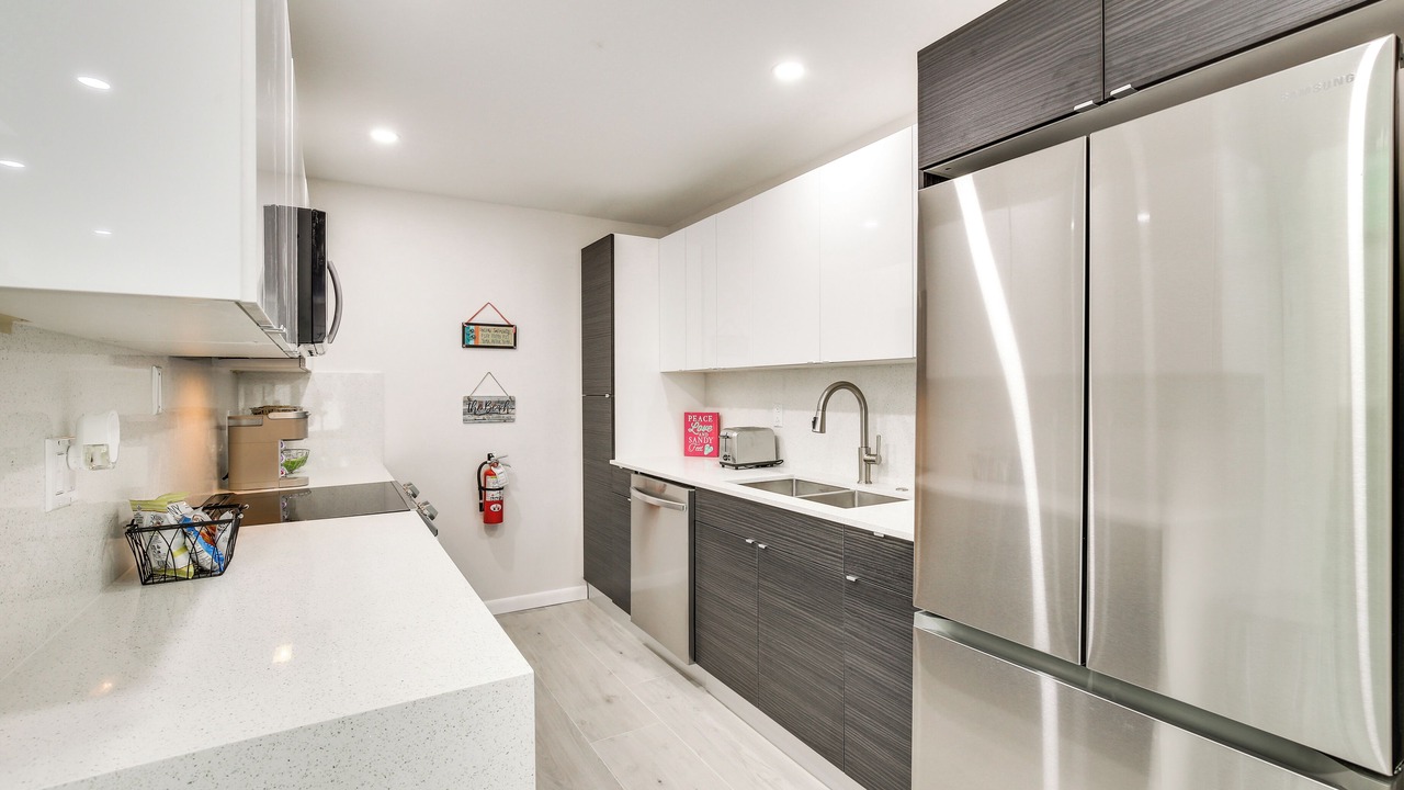Photo of Kitchen in Colee Hammock
