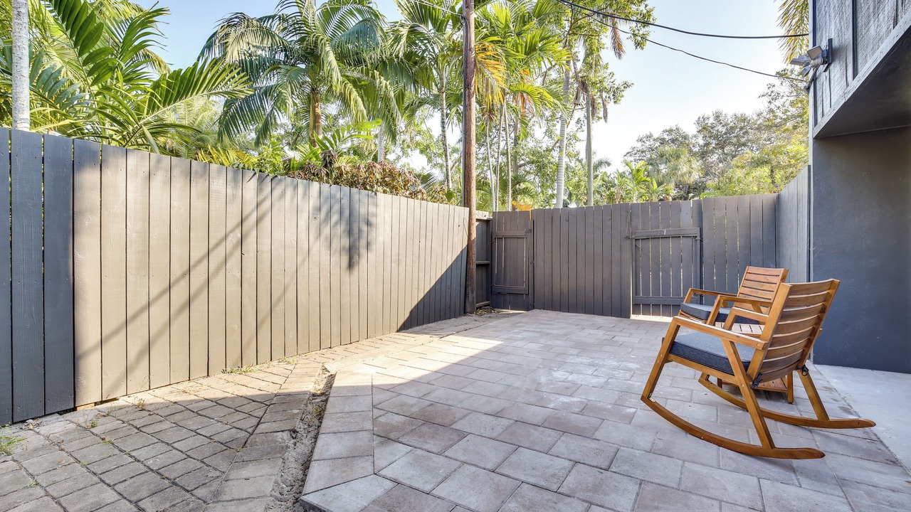 Photo of Outdoor in Colee Hammock