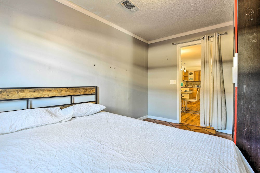 Photo of Bedroom in Pembroke Pines