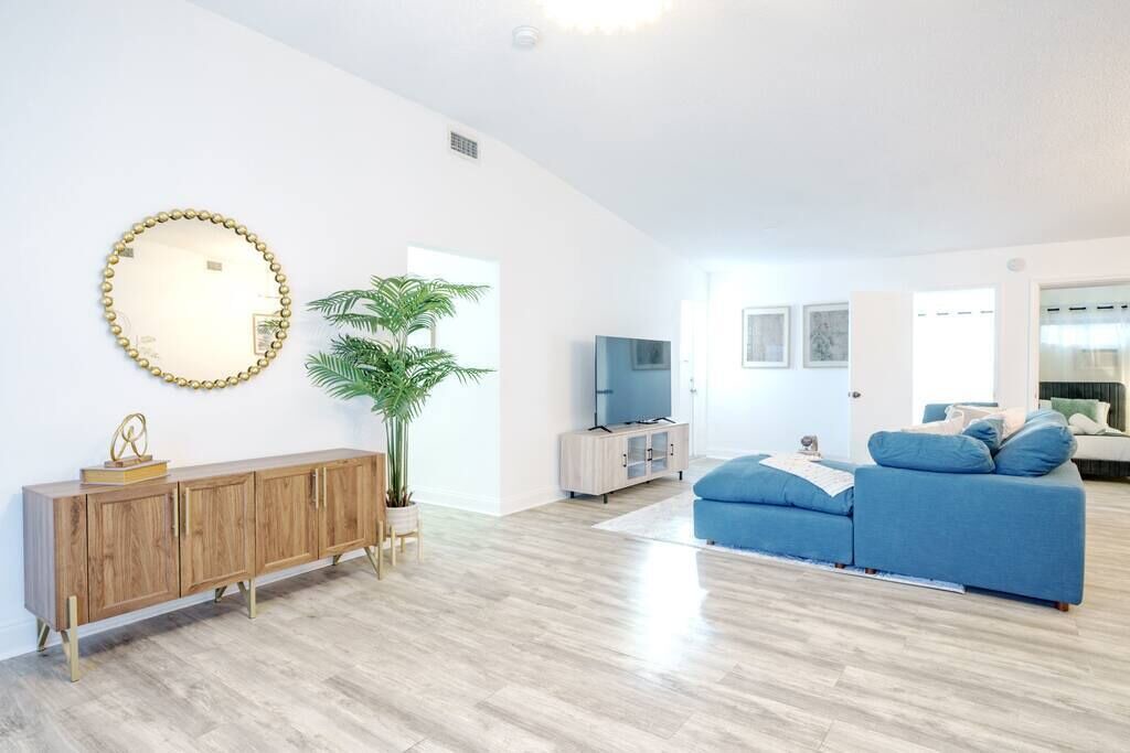 Photo of Others in North Miami Beach