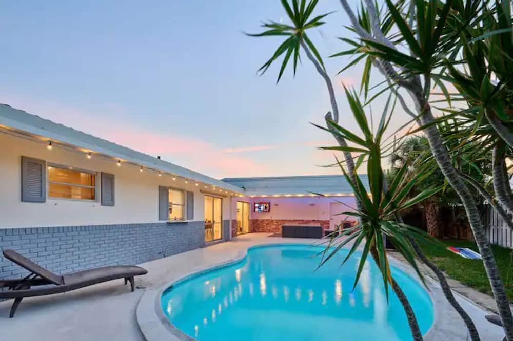 Photo of Outdoor in Lighthouse Point